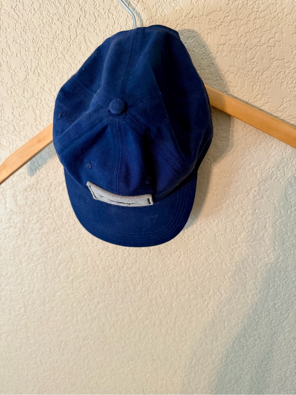 Patagonia Navy Blue Trout Patch Baseball Cap - Picture 4 of 5